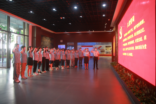 IMG_9733.jpg IMG_9733.jpg